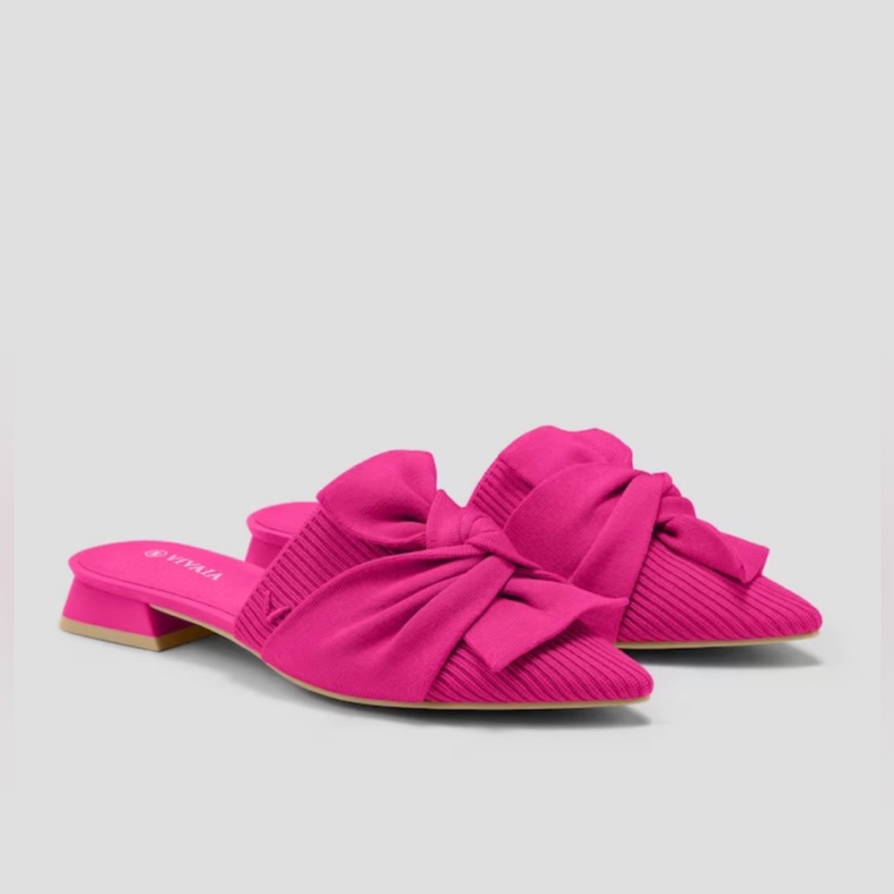 Pointed-Toe Knot Mules